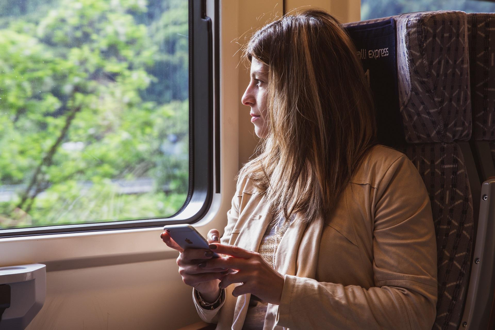 Free audioguides on international trains